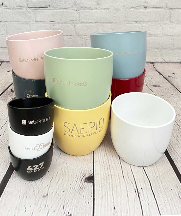 Branded pots colour options